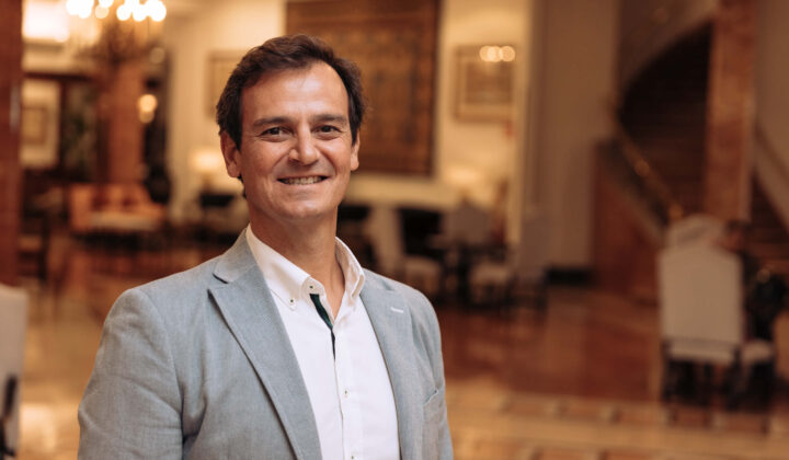 César Gimeno toma el 100% de IASOL tras su reorganización accionarial